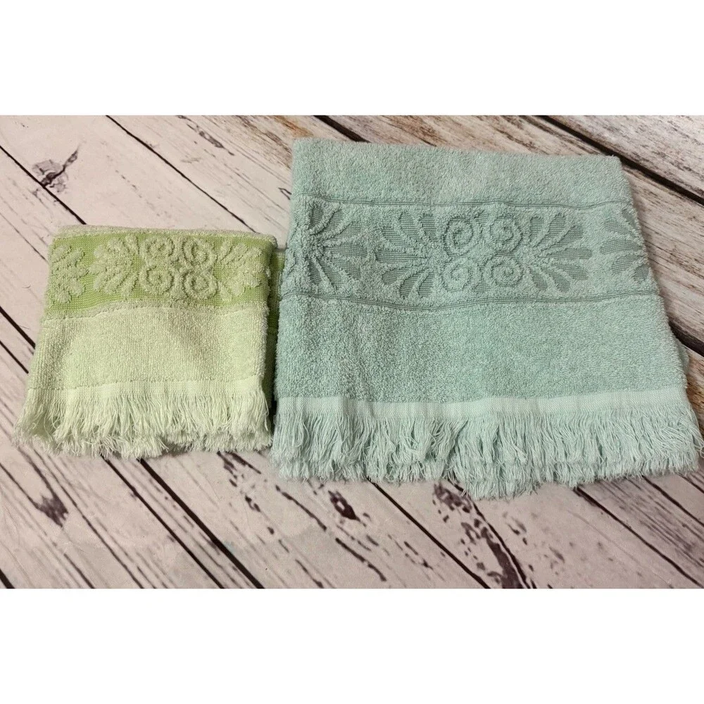 Vtg Cannon Monticello Santa Cruz Bath & Hand Towel Sculpted Fringe Greens